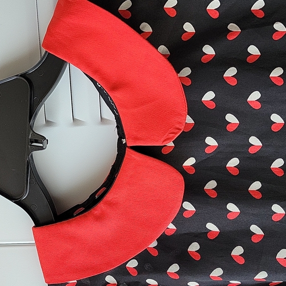 F21 Peter Pan Collar Top - Picture 3 of 5